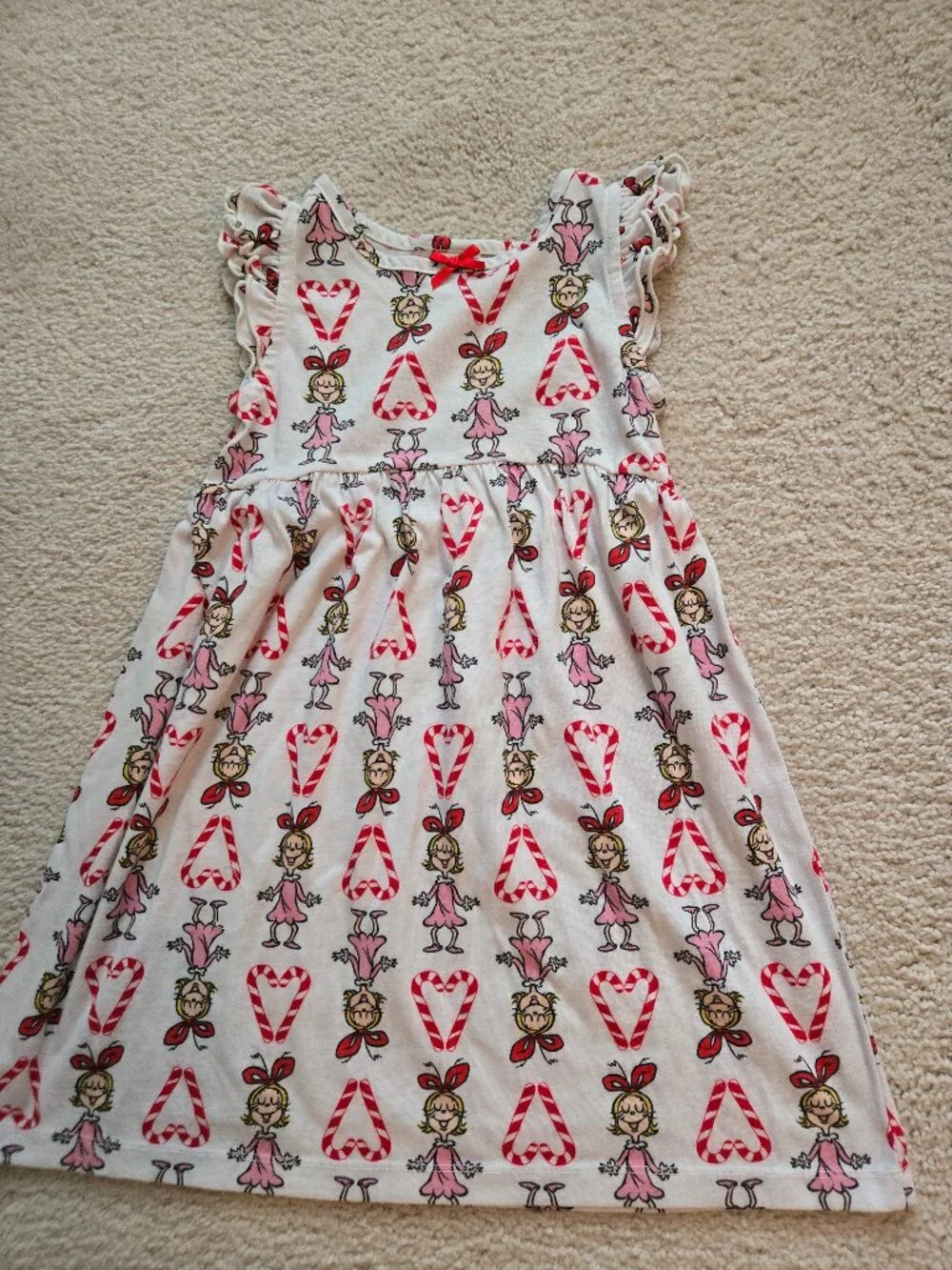Girls Hanna Andersson Grinch themed nightgown size 5